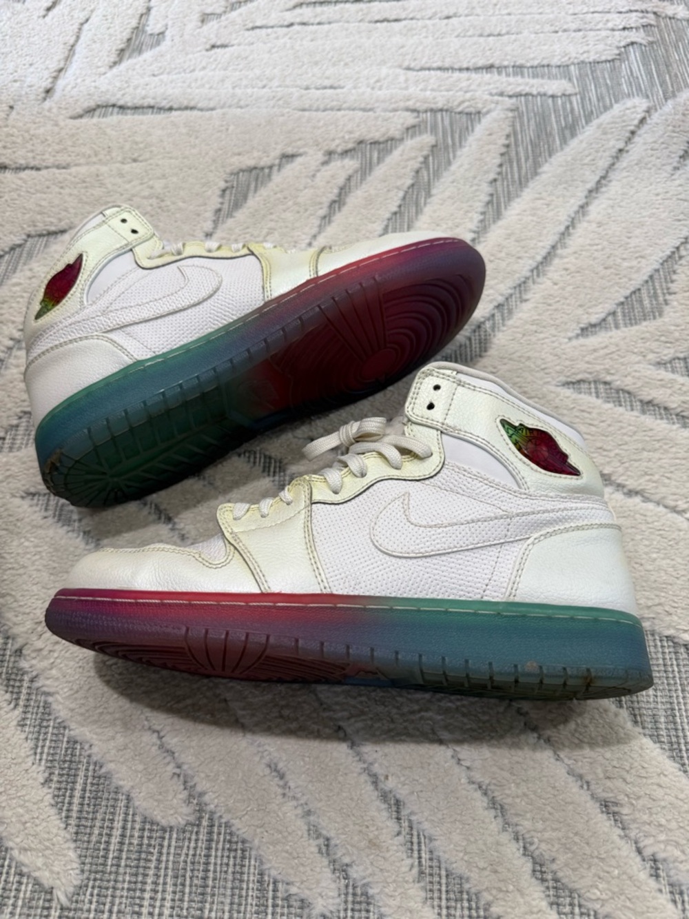 Nike Air Jordan 1 High Premium GS Gradient Sole Youth Size 6.5Y